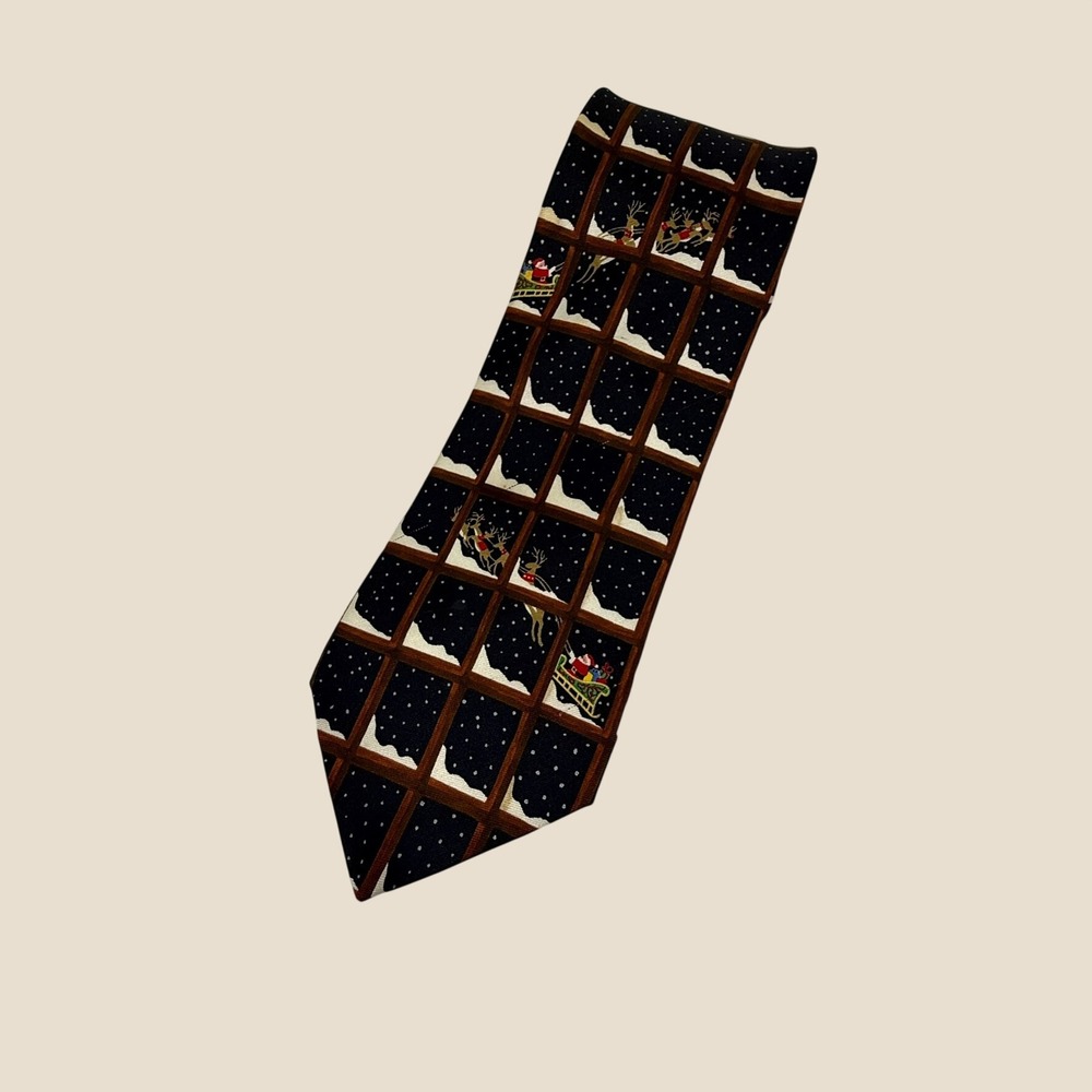 Vintage Alynn Christmas Eve Traffic Tie Santa Reindeer Sleigh Made USA Silk Tie